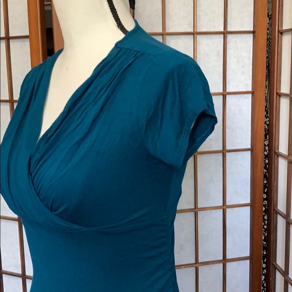 Inc Ruched tee - Picture 3 of 10